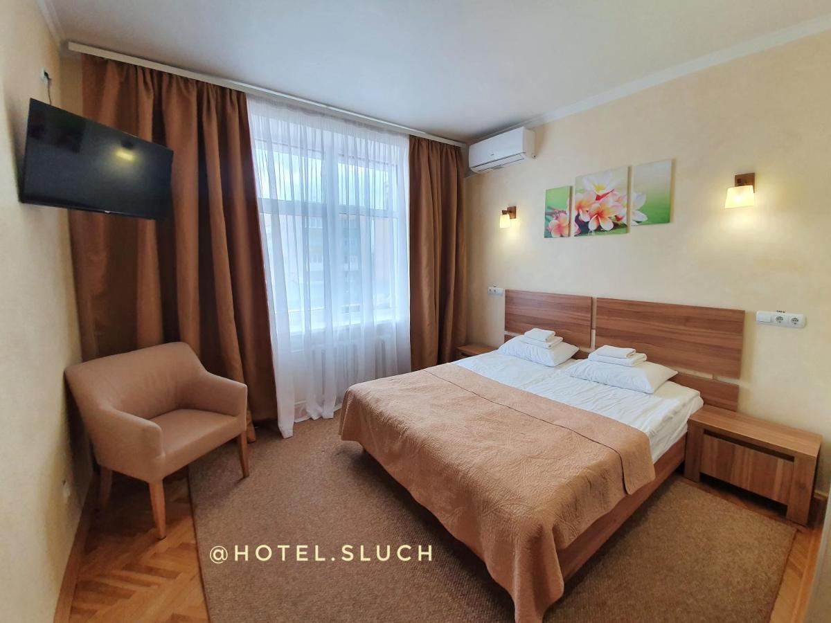 Hotel Sluch Starokostyantyniv Exterior photo
