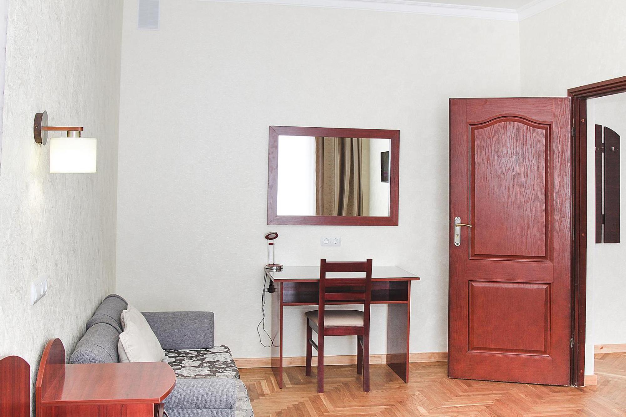 Hotel Sluch Starokostyantyniv Room photo