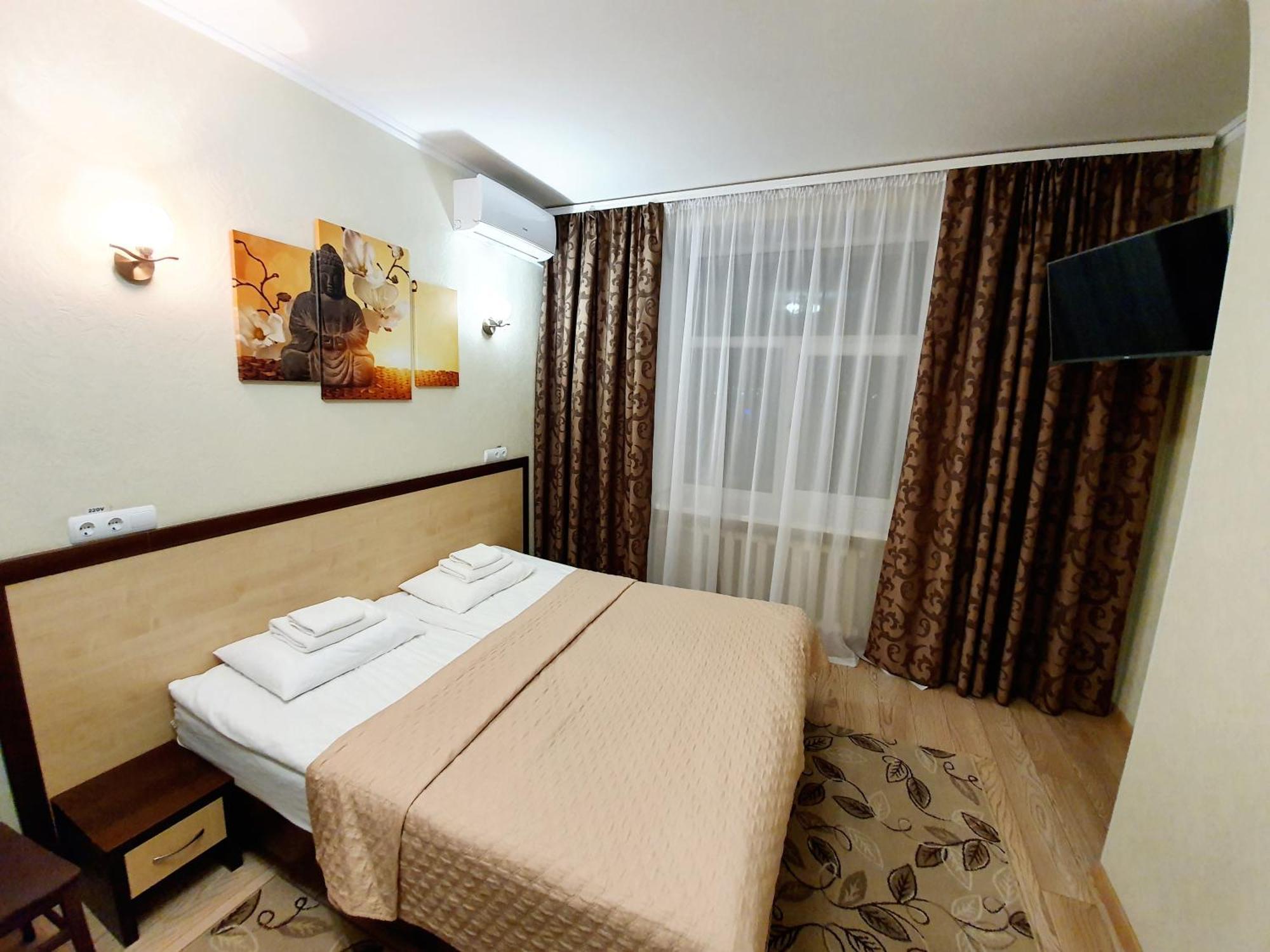 Hotel Sluch Starokostyantyniv Room photo